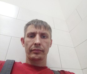 Nikolay, 40, Vologda