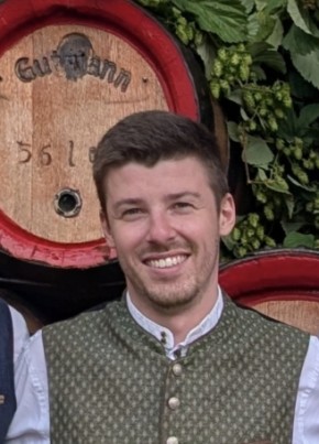 Julian из Neumarkt in der Oberpfalz 27 лет