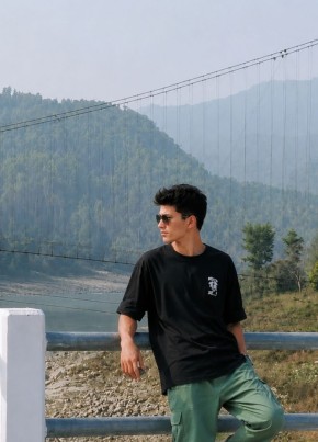 Akendra из Tīkāpur 18 лет