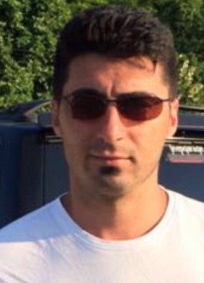 Özhan, 39, Türkiye Cumhuriyeti, İstanbul