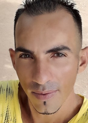 Yasmany из Florencia 37 лет