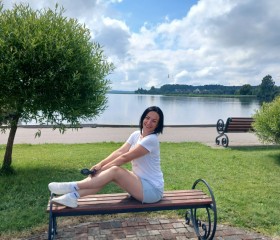 Arina, 39, Pskov