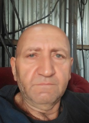 Кузнец, 50, Россия, Москва