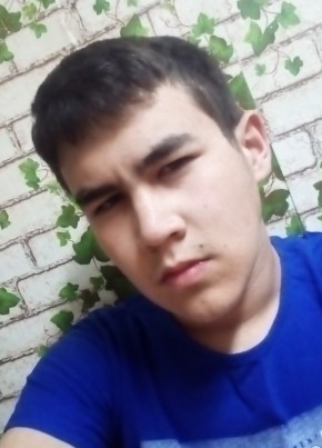 Иван, 20, Россия, Котово