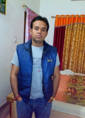 RamblerDating profile picture for @saini