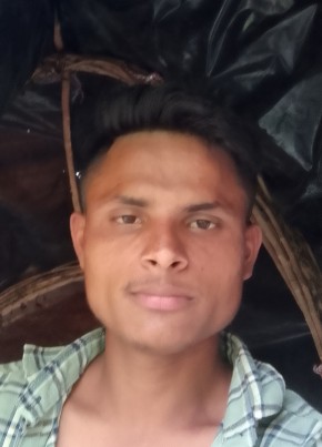 Sumit, 18, India, Delhi