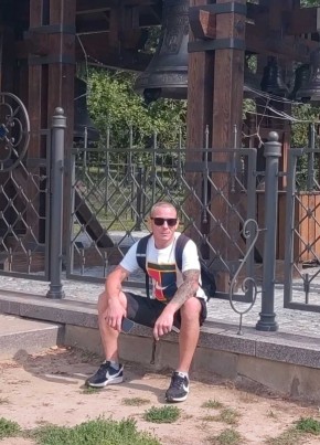 Evgeniy, 38, Belarus, Hrodna
