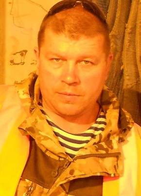 Дмитрий, 49, Россия, Усть-Омчуг