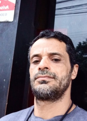 Alex из Teresópolis 47 лет