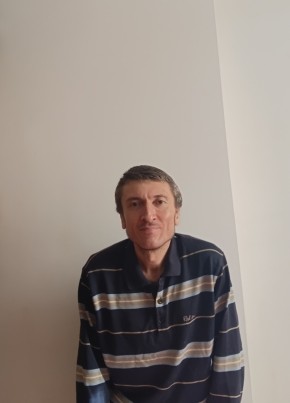 Aziz cem из Maltepe 40 лет