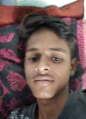 Gijg, 19, India, Mālpura