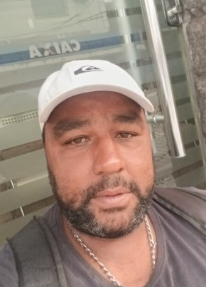 Adney из Juiz de Fora 39 лет