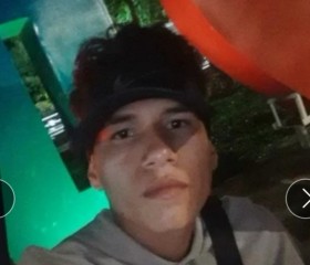 Wilmer, 20, San Carlos