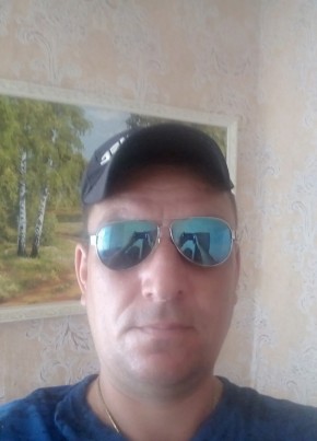 Михаил из Давыд-Гарадока 39 лет