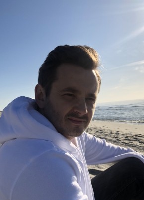 Михаил из Санкт-Петербурга 42 года