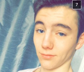greg, 28, Mortagne-sur-Sevre
