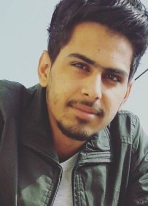 Sharry Sidhu, 27, India, Mānsa (Punjab)