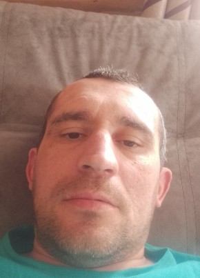 Aleksandr, 38, Russia, Nizhnekamsk