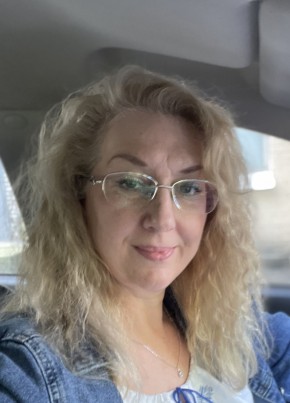 Lyubava, 60, Russia, Saint Petersburg