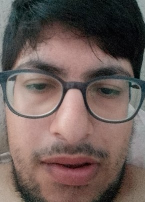 Arif из Körfez 20 лет
