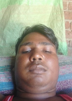 Rohit Kumar, 19, India, Jalāli
