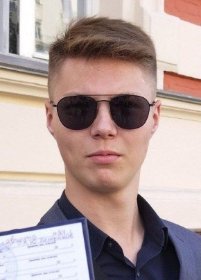 Саша, 18, Россия, Москва