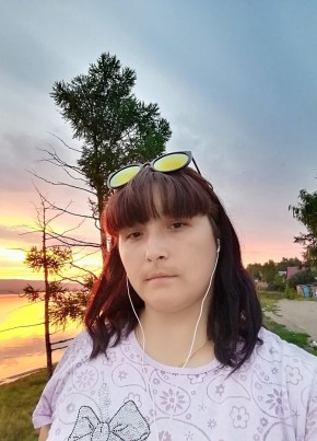 Кристина, 32, Россия, Богучаны