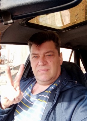 Илья, 52, Россия, Ростов-на-Дону
