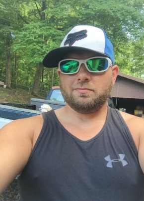 Big Ez, 34, United States of America, Morristown (State of Tennessee)
