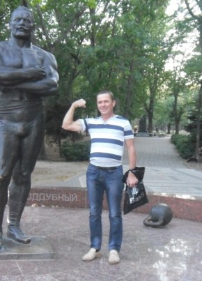 Олег, 58, Россия, Донецк