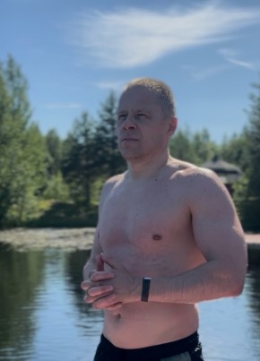 Алексей из Архангельска 46 лет
