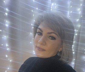 Yuliya, 48, Moscow
