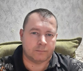 Petr, 45, Saint Petersburg