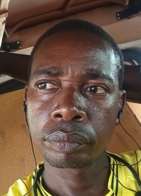 Hussein из Nairobi 30 лет