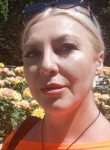 Lora, 54, Yalta