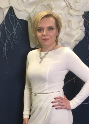 Nadia, 42, Suomen Tasavalta, Helsinki