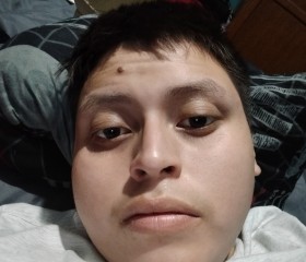 Leonardo, 23, Monterrey