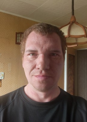 Евгений из Мурманска 42 года