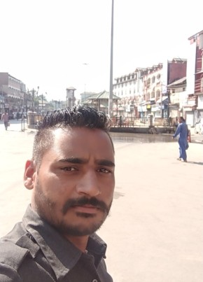 Dharam Veer, 27, India, Ambāla