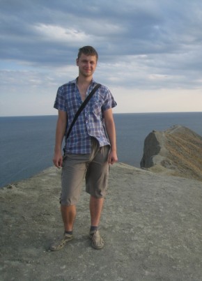 Artem, 30, Russia, Novomoskovsk