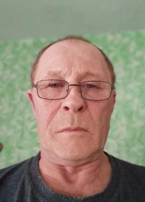 Юрий из Москвы 62 года