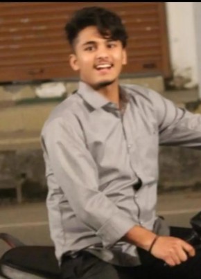 Ayush, 24, India, Kotdwāra
