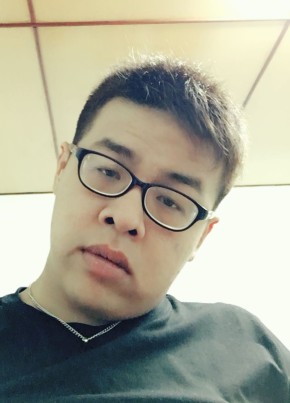 黃小俊, 36, 中华人民共和国, 板橋