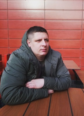 Артём из Череповеца 36 лет