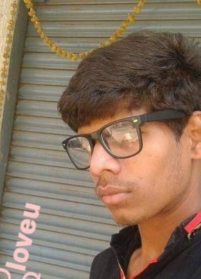 Prakash, 18, India, Hyderabad