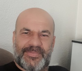 Sadan, 28, Radovish