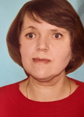 Юлия, 47, Россия, Отрадная
