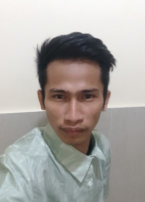 Elmer Colegio из Tagbilaran City 34 года