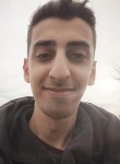 Sezgin, 23, Istanbul