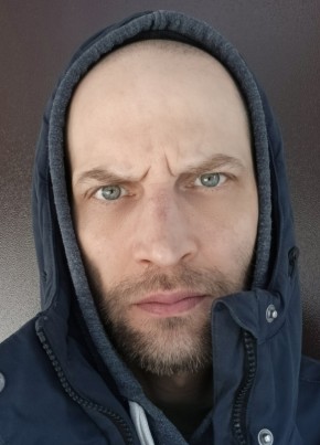 Максим из Екатеринбурга 46 лет